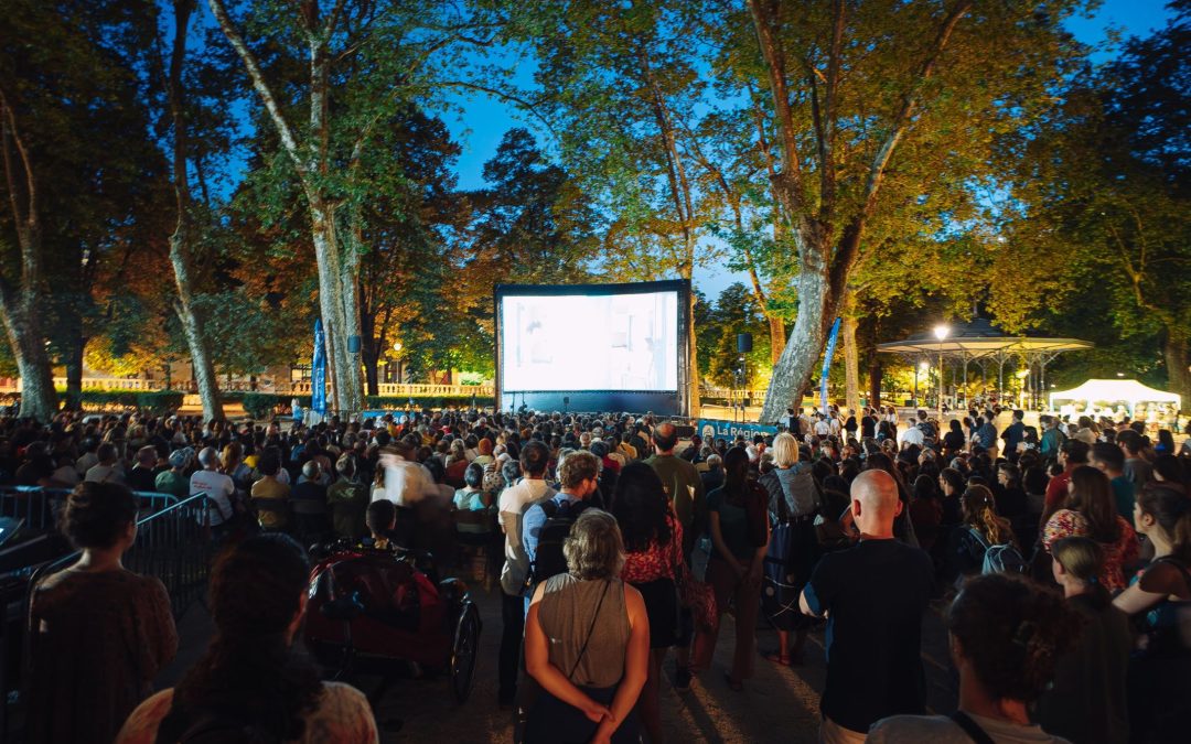 Le Festival du film court en plein air de Grenoble : un événement cinématographique inoubliable