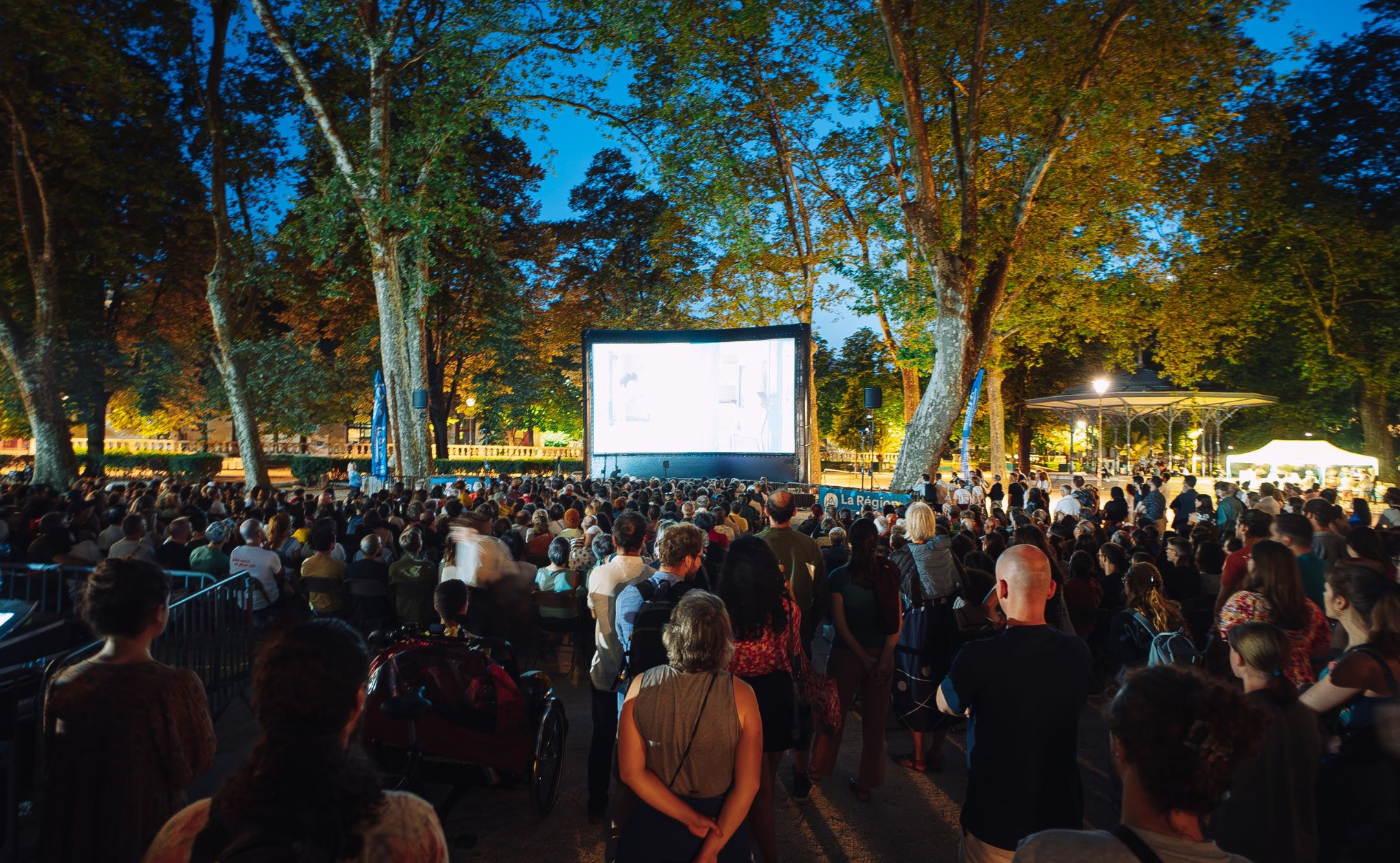 Le Festival du film court en plein air de Grenoble : un événement cinématographique inoubliable